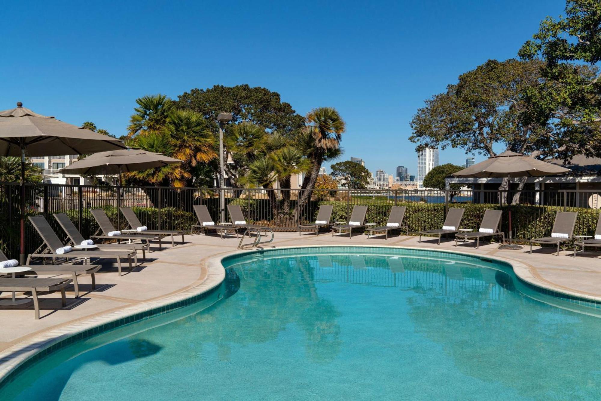 Coronado Island Marriott Resort & Spa San Diego Exterior photo